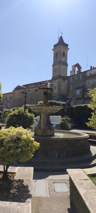La Chascona Di Farnese Casa Di Tufo Nel Borgo Apartman Kültér fotó